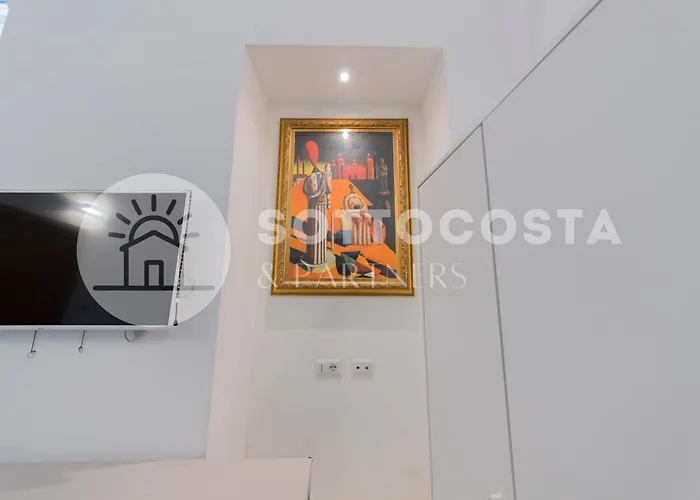Casa Del Duca - Indipendente A Lecce